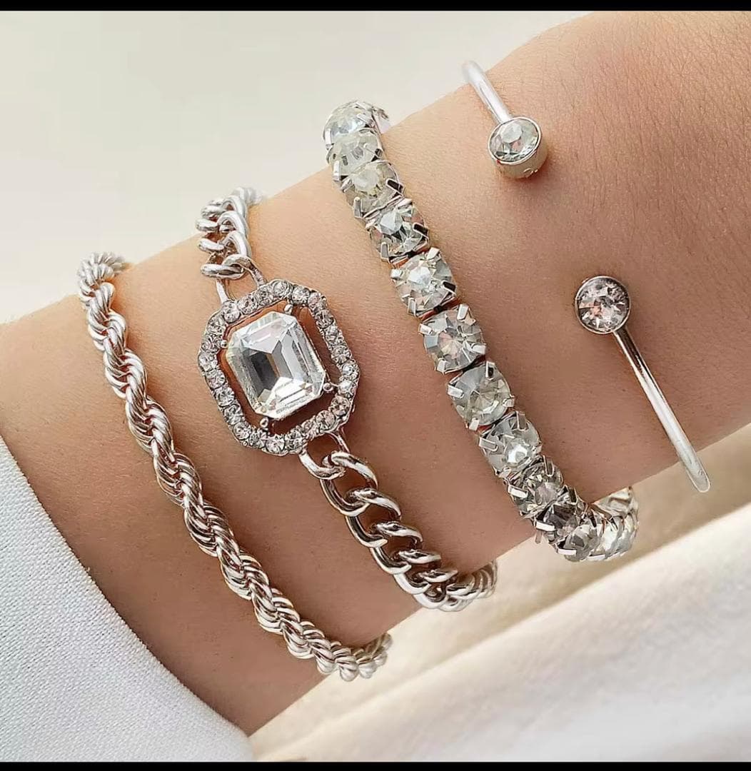 Bracelet